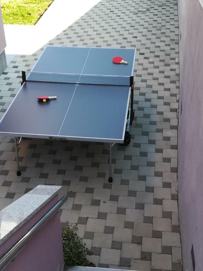 פרמנטורה Apartments Fiora מראה חיצוני תמונה